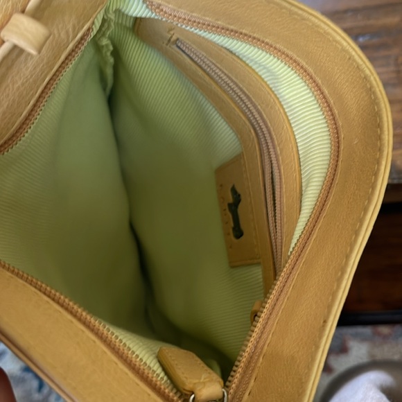 Radley Leather Pocket Crossbody Adjustable Strap - Picture 8 of 11